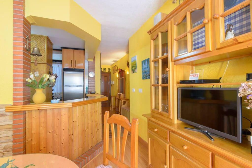 Cozy & Charming Apartment Альмуньекар Экстерьер фото